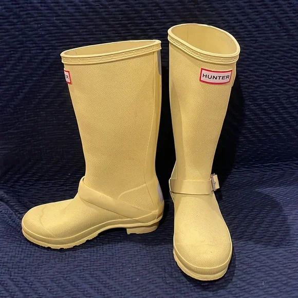 Kids Hunter Rain Boots - Picture 2 of 8